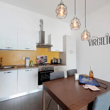 Apartment Virgilio Giallo *